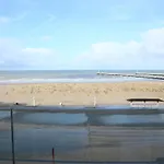 Appartement In With Sea Views Nieuport