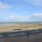 Appartement In With Sea Views
