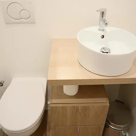 In With Sea Views Lejlighed