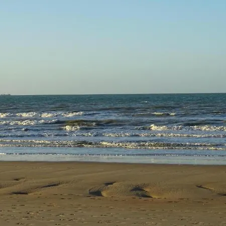 In With Sea Views Lejlighed *